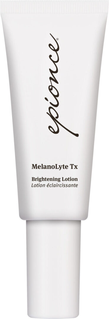 A bottle of lotion with the words melanolyte tx on it.