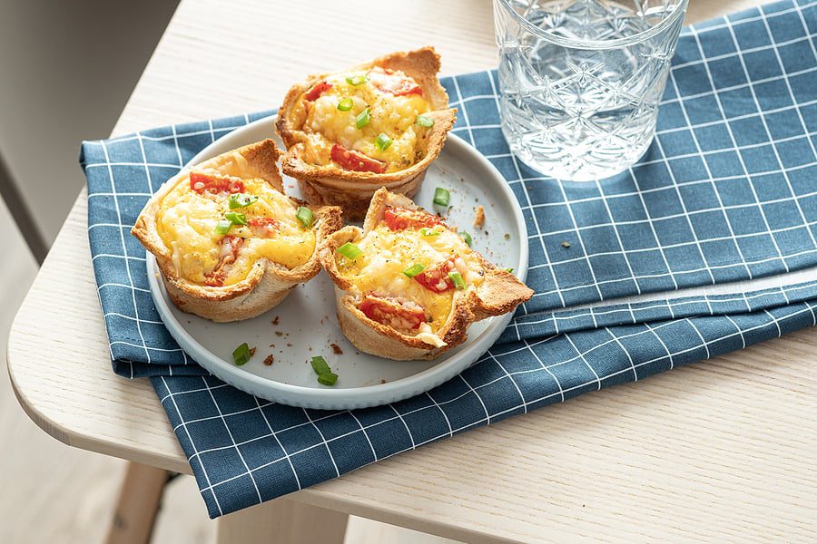 egg cups wrapped in bacon