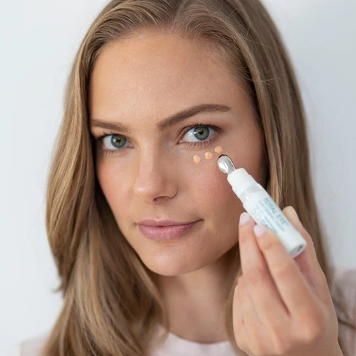 Total Eye 3-in-1 Renewal Therapy SPF 35 Medium
